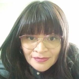 Meet your Posher, Adriana